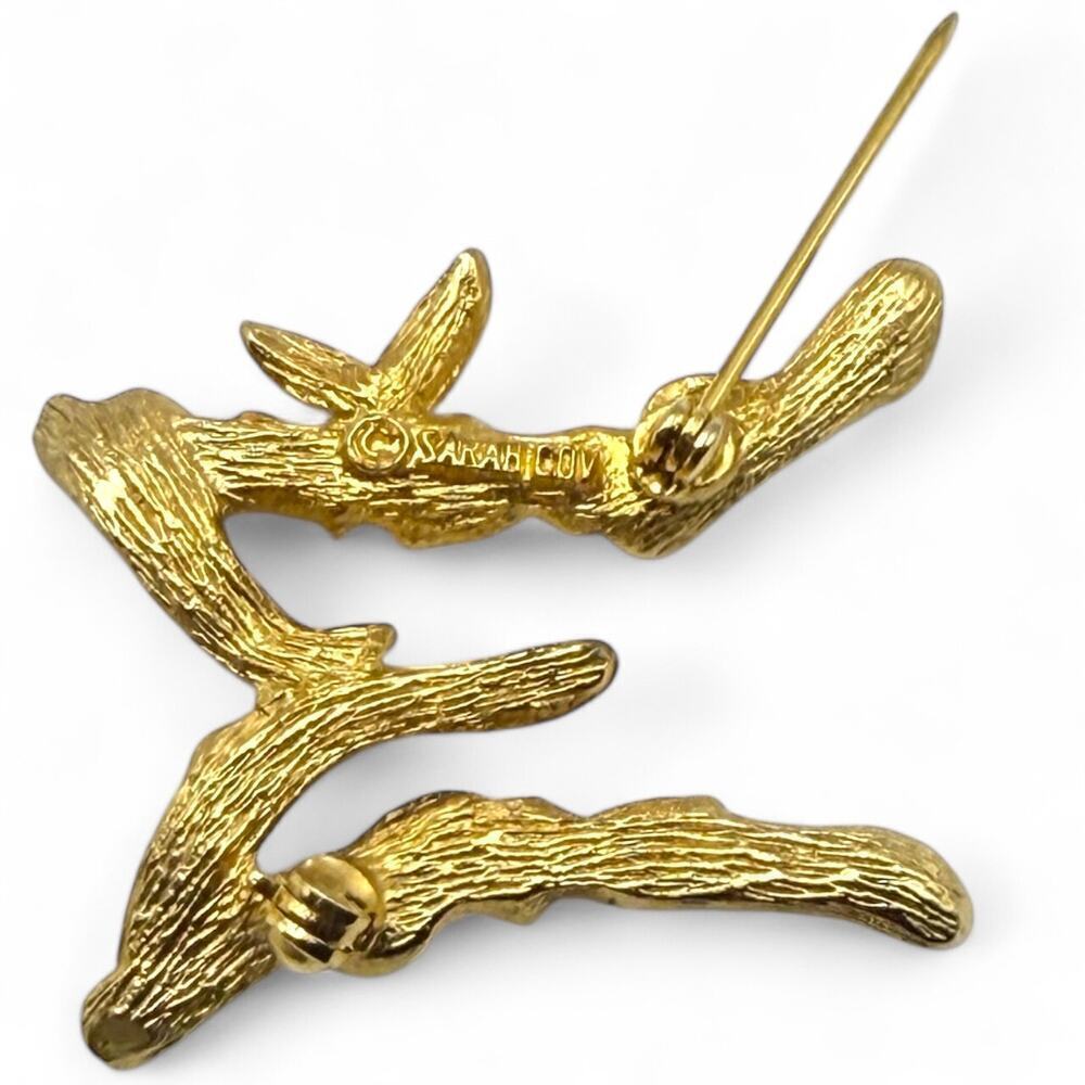 Vintage Sarah Coventry Letter M Gold Tone Brooch Pin Twig Leaf - Picture 5 of 5